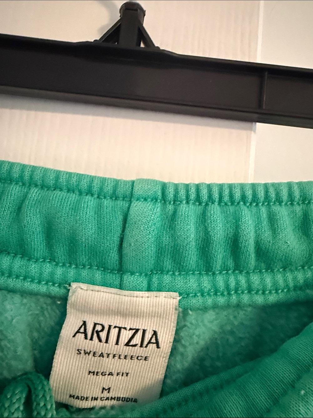 Aritzia Mega Fit Set - Picture 3 of 7